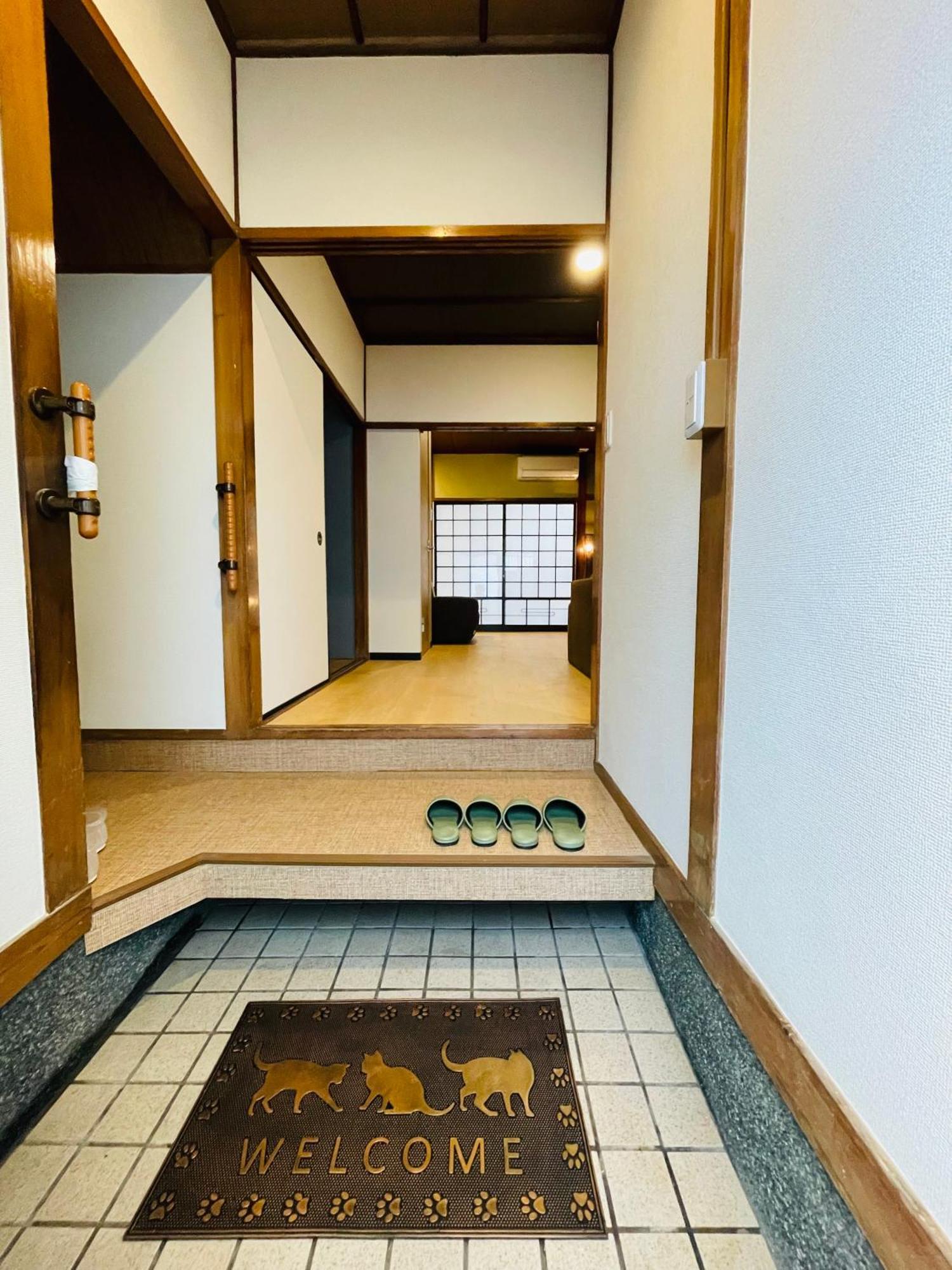 Namba Shinsaibashi 10 Mins Osaka Castle　East Διαμέρισμα Εξωτερικό φωτογραφία